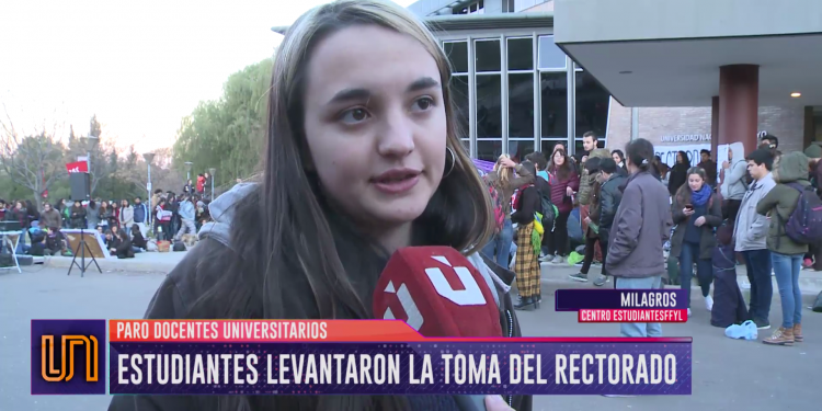 Estudiantes levantaron la toma en el Rectorado