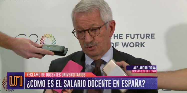 ¿Cómo es el salario docente en España?