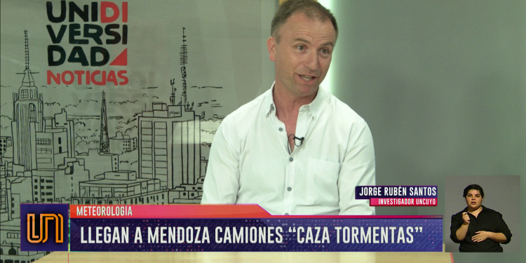 Los camiones "cazatormentas" ya están en Mendoza