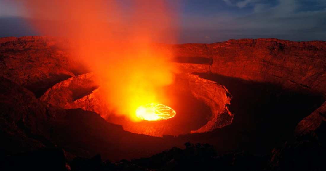 ¿Puede un volcán hacer erupción sin anuncio previo?