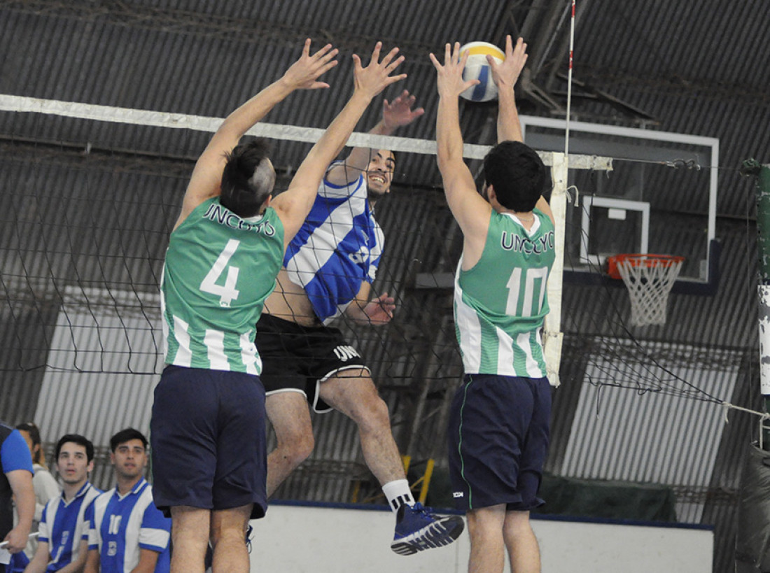 VOLEY MASCULINO: NO HUBO BLOQUEO EN LA SEMI