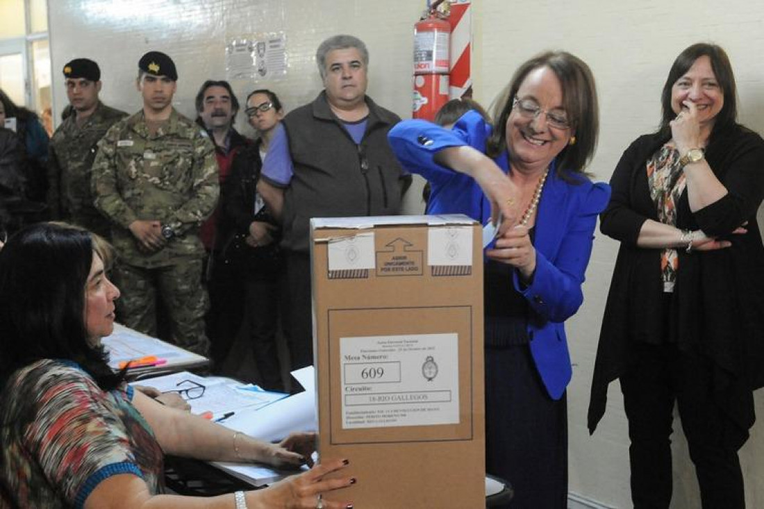 Alicia Kirchner se impone como gobernadora en Santa Cruz