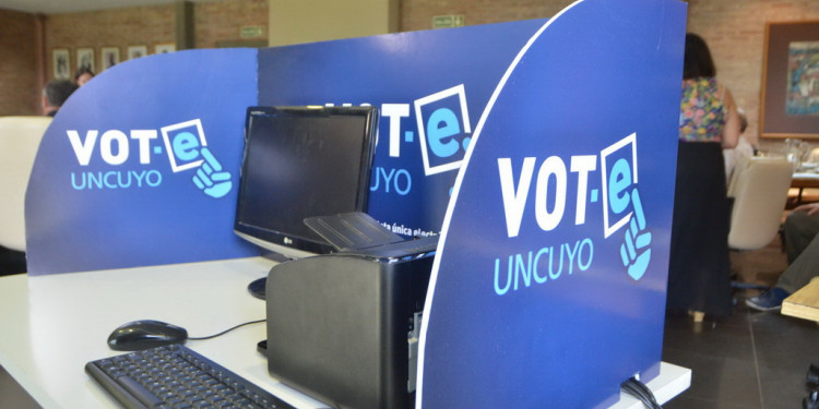 La UNCUYO desarrolló su propio sistema de voto electrónico