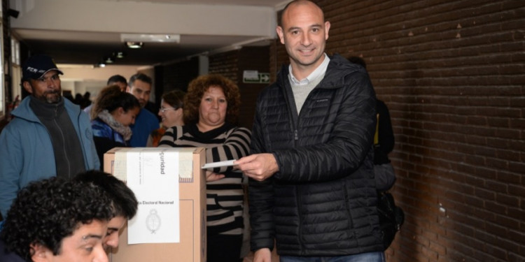 Jofré apostó al misterio por el resultado de la elección