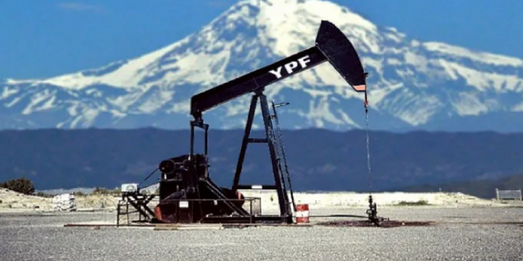 YPF garantizó el abastecimiento de gasoil, pero sigue la escasez en varias provincias