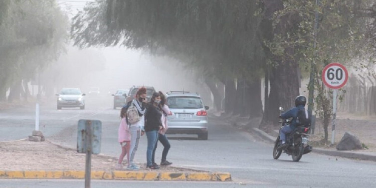 Suspendieron las clases presenciales en el turno tarde por el viento zonda 